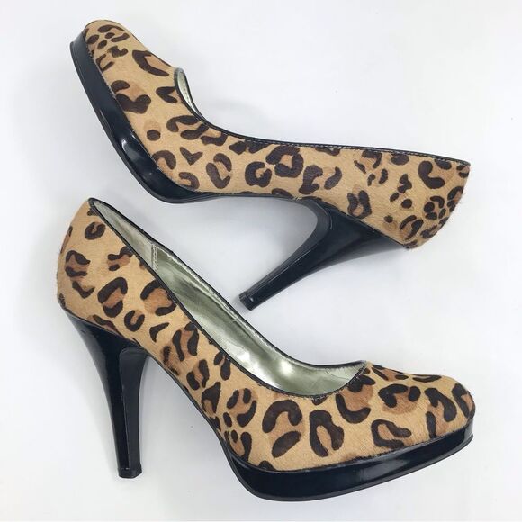 Alfani Animal Leopard Print Calf Hair Closed Toe Pump Heels - Picture 2 of 13